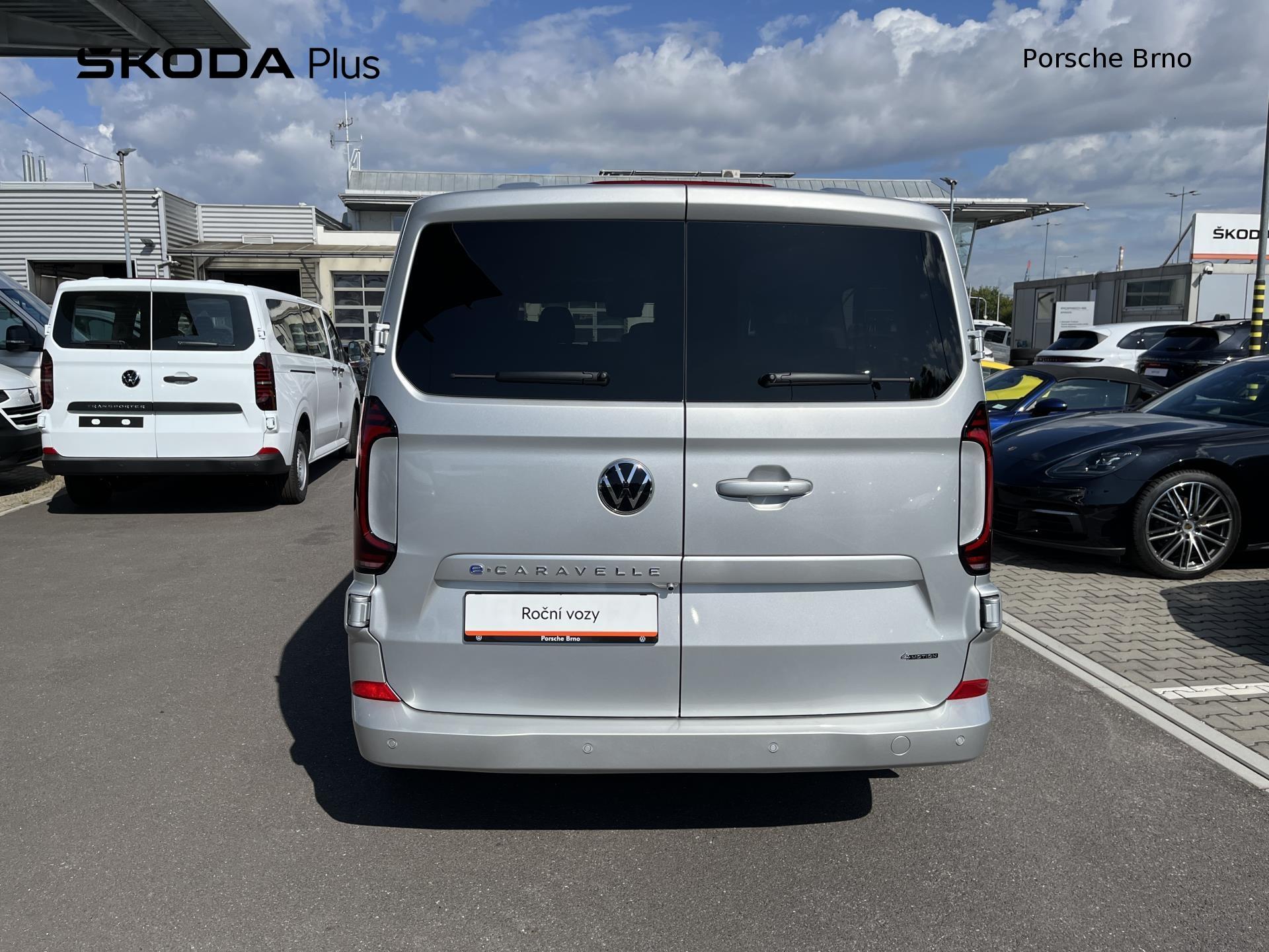 Volkswagen Caravelle