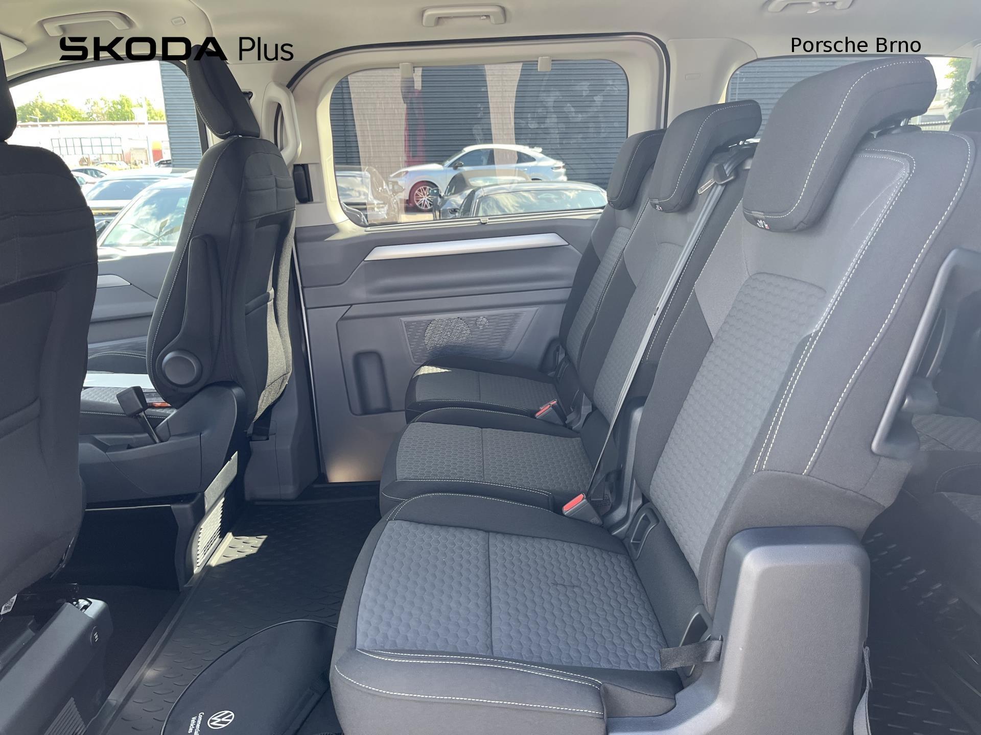 Volkswagen Caravelle