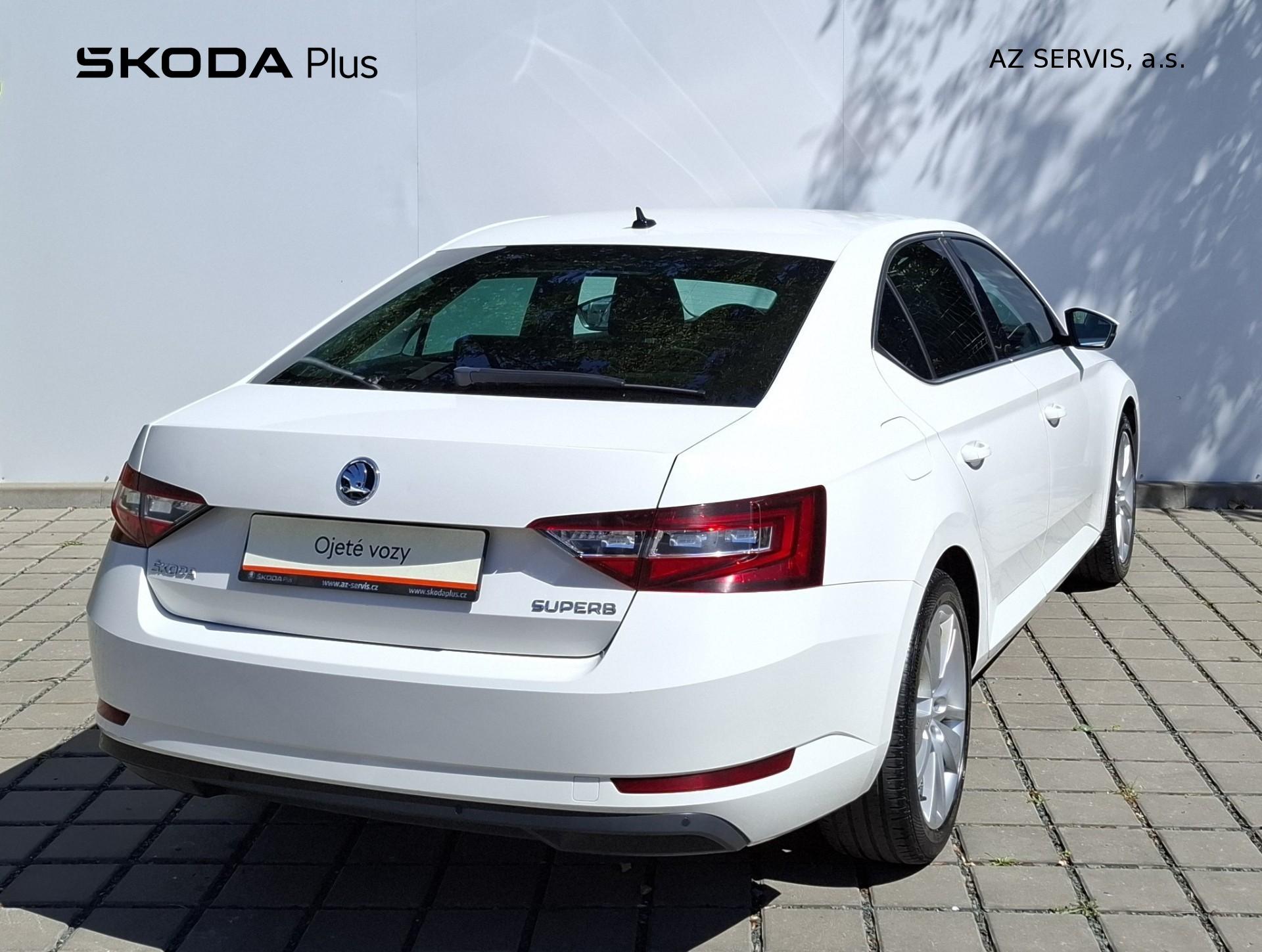 Škoda Superb