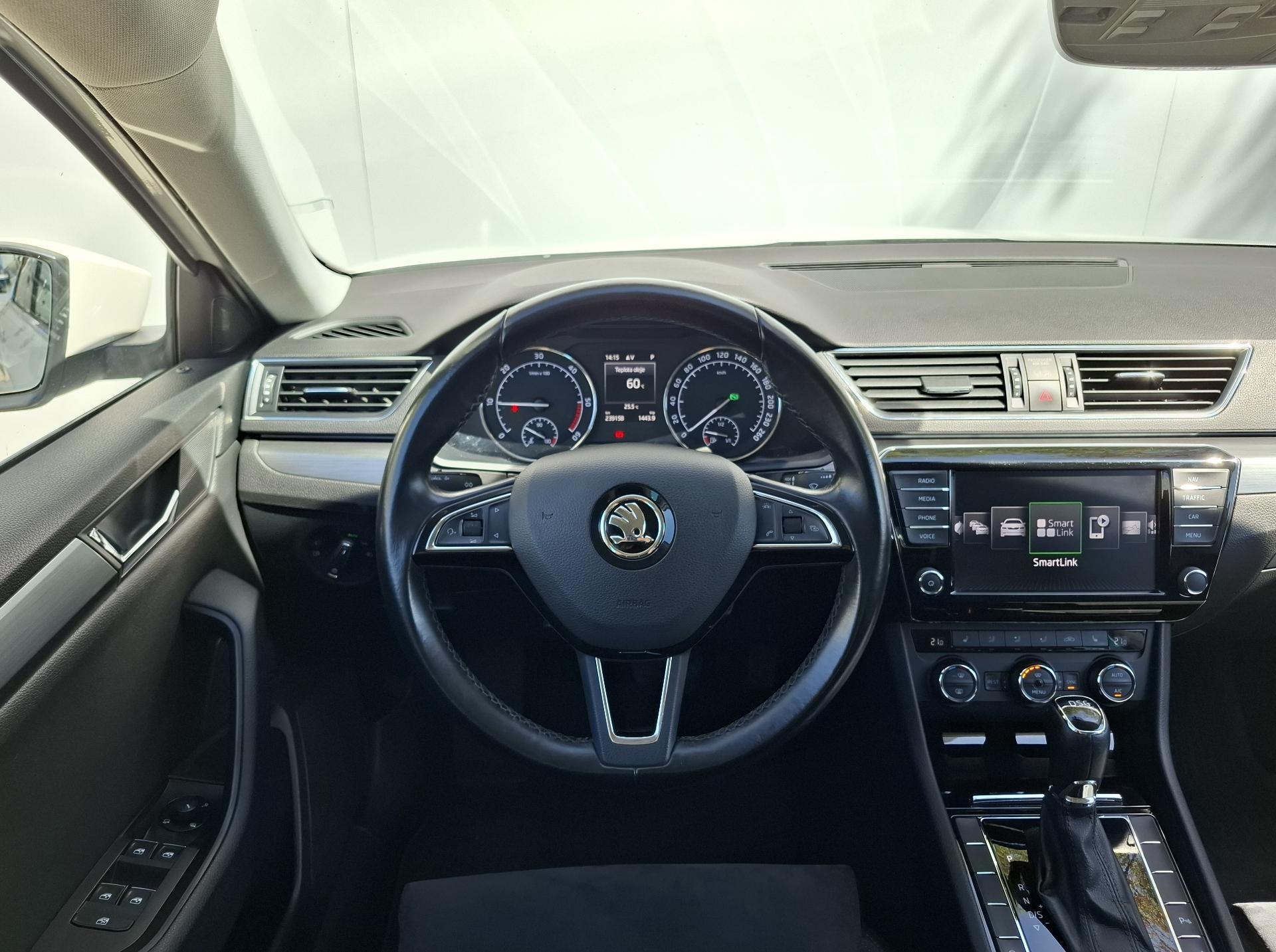 Škoda Superb