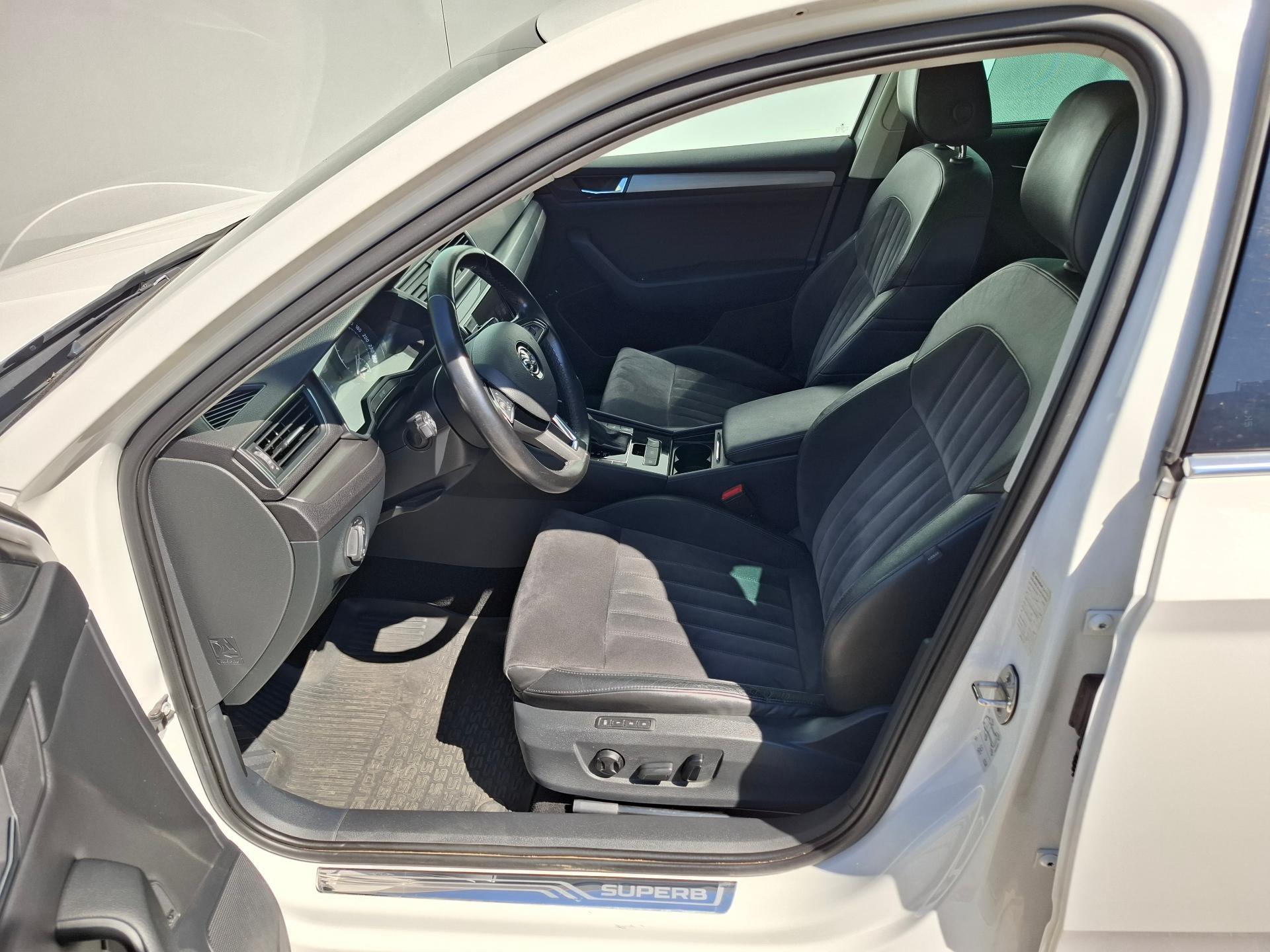 Škoda Superb