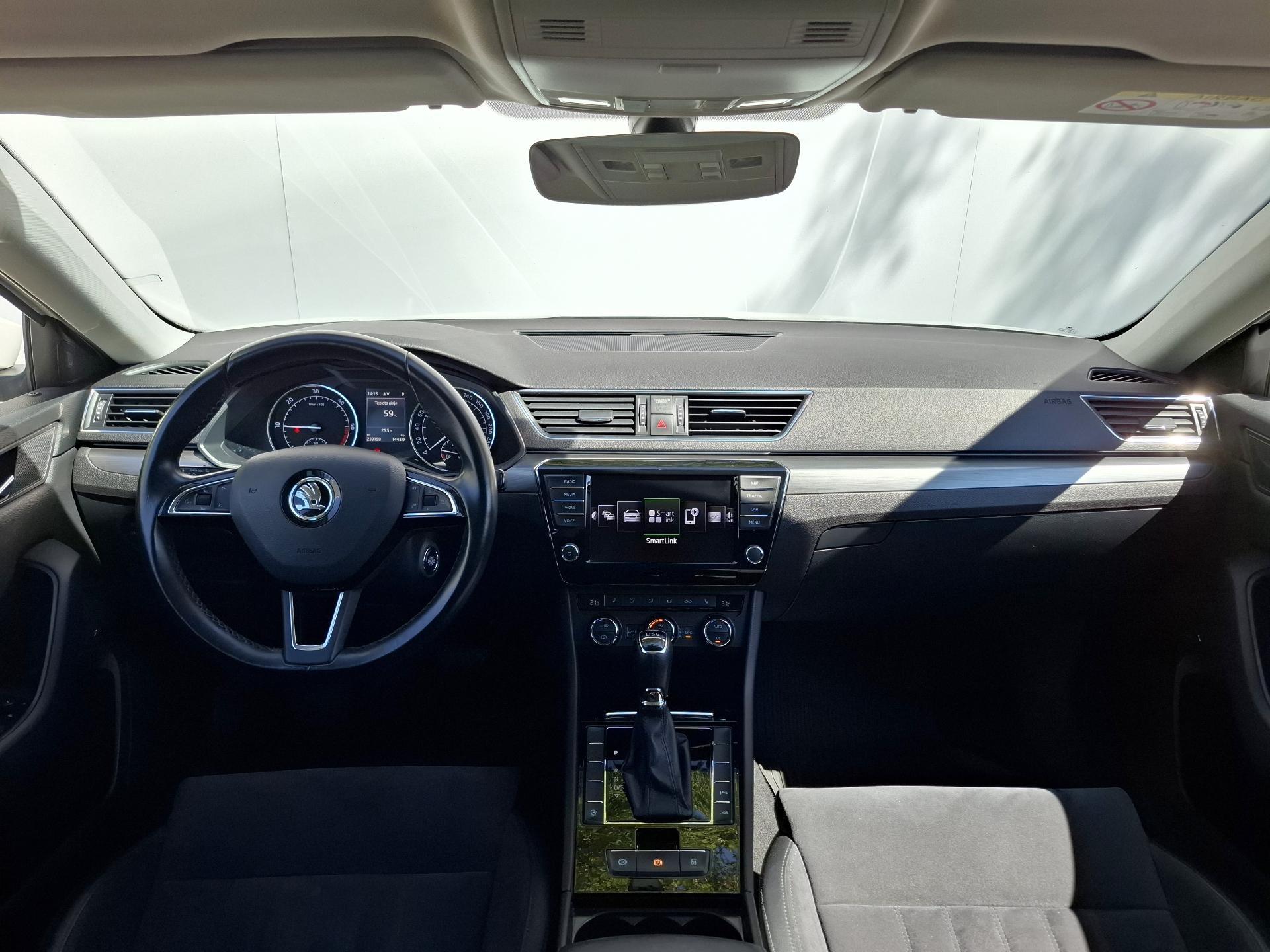 Škoda Superb
