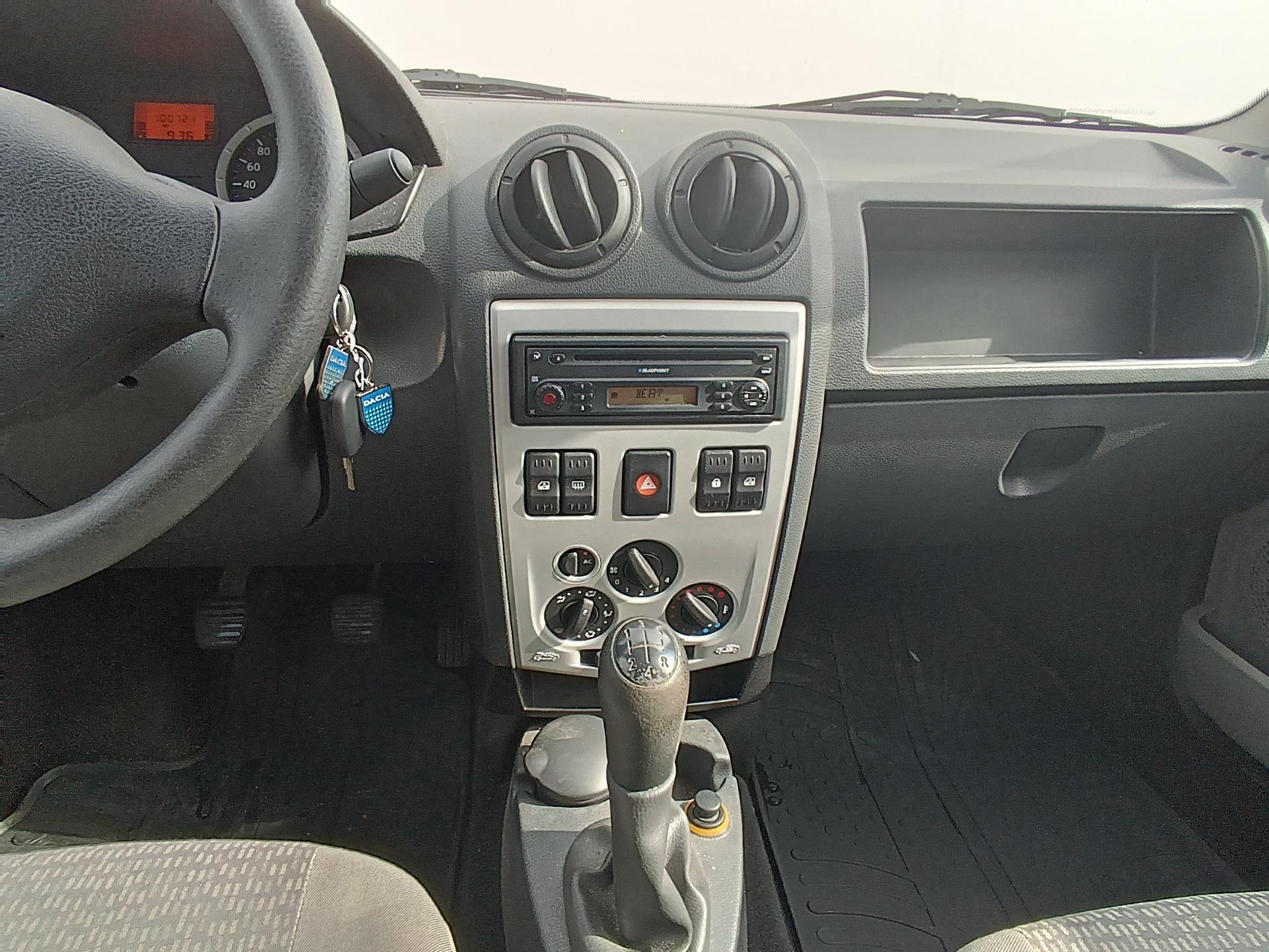 Dacia Logan