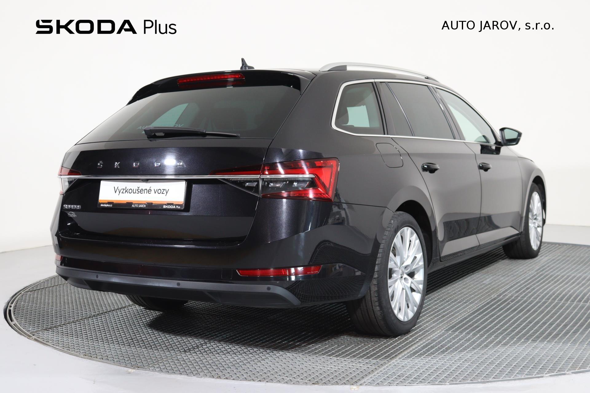 Škoda Superb