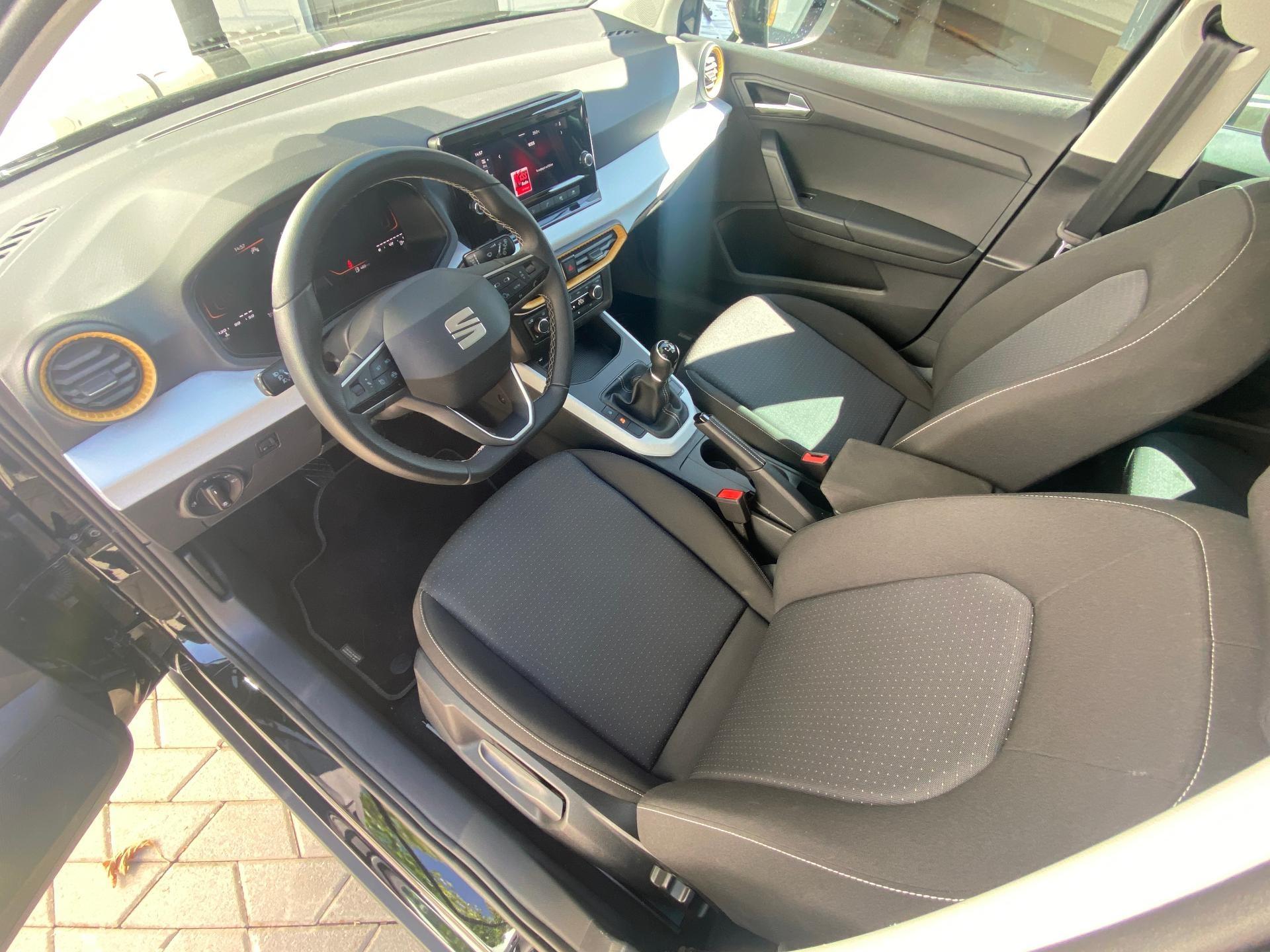 Seat Arona