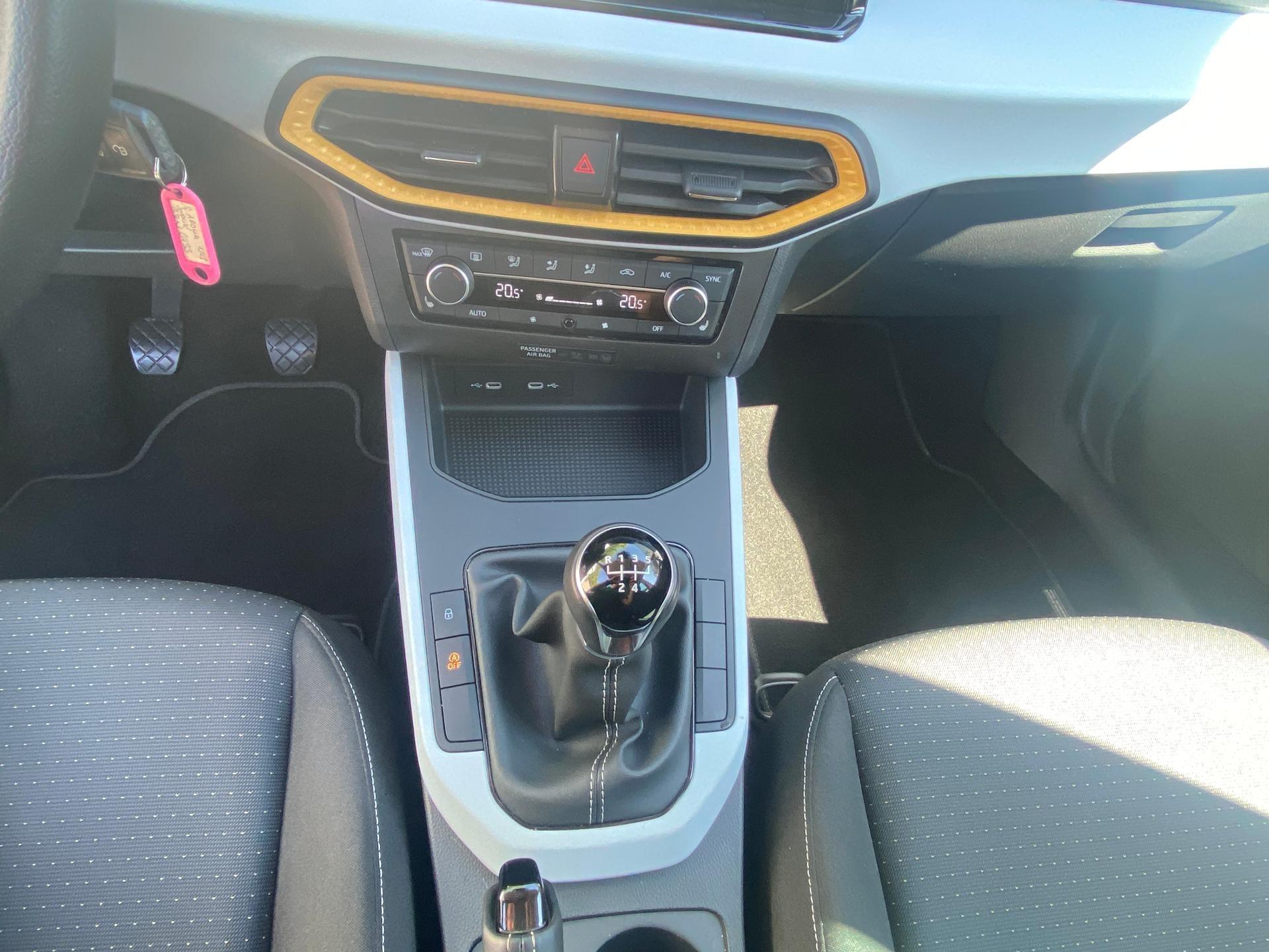 Seat Arona