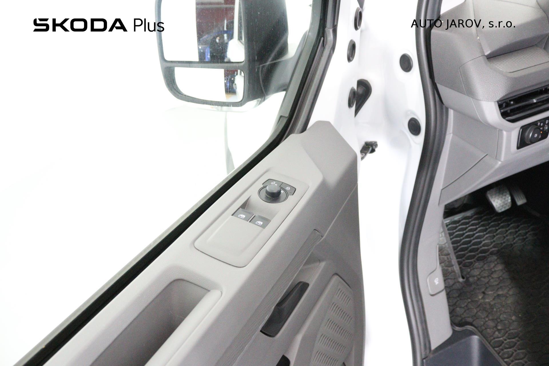 Volkswagen Transporter - skříňový vůz 