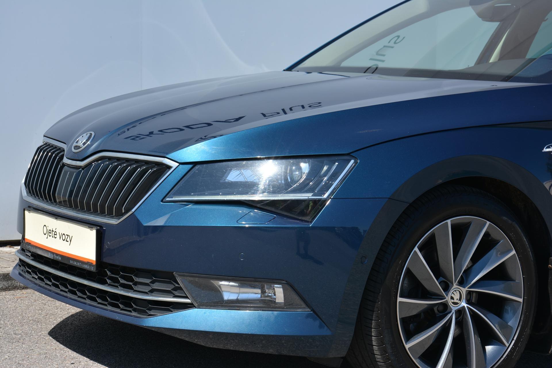 Škoda Superb