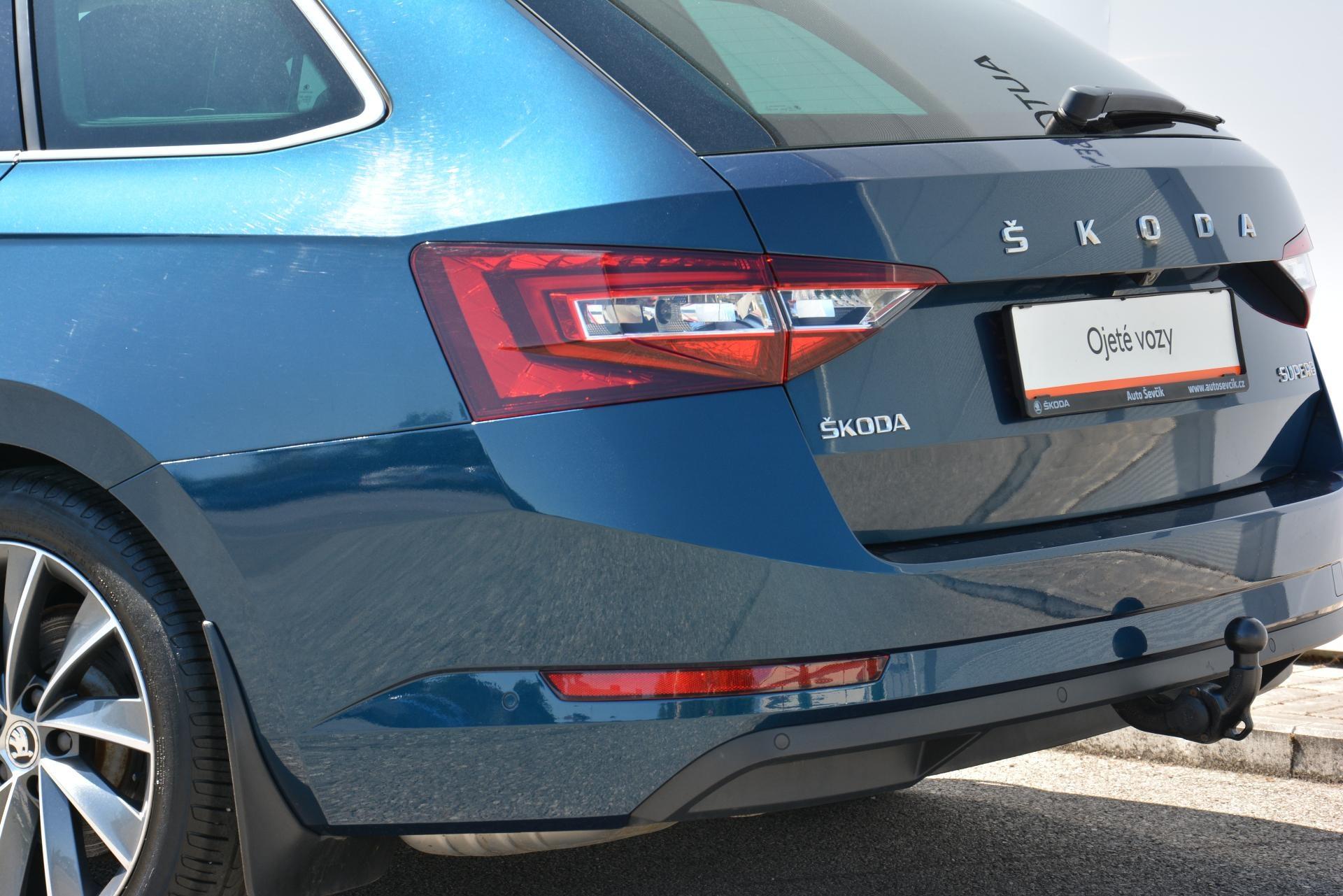 Škoda Superb