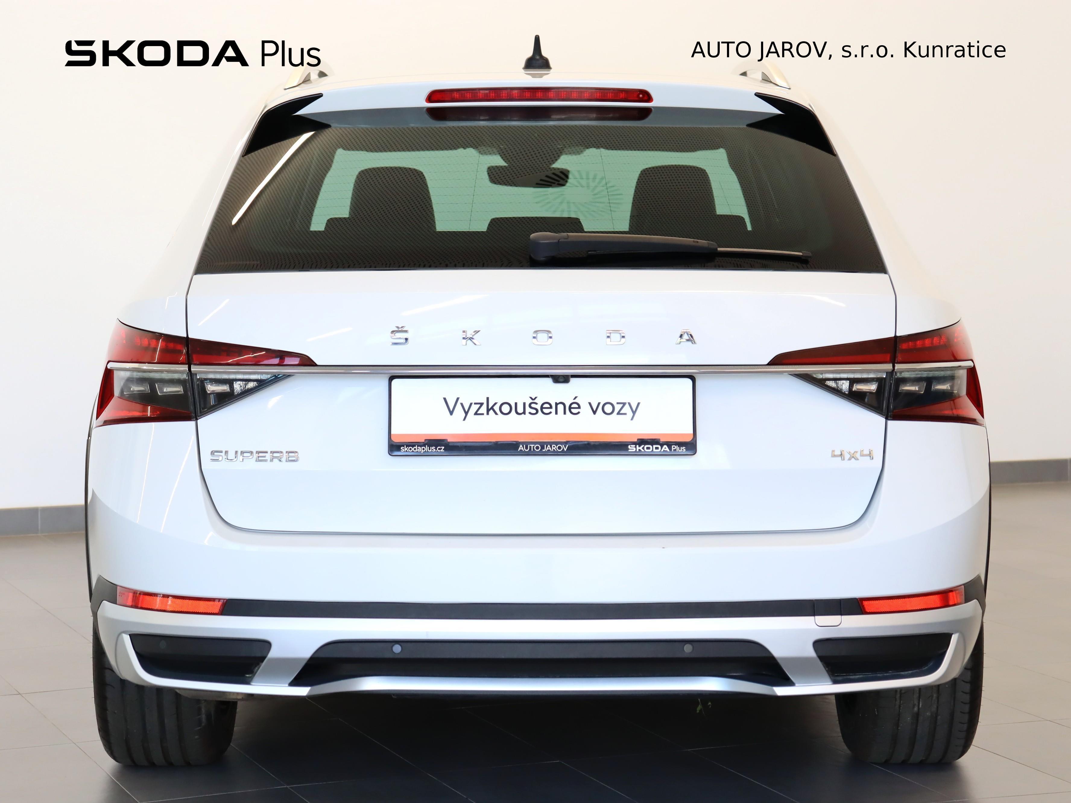 Škoda Superb