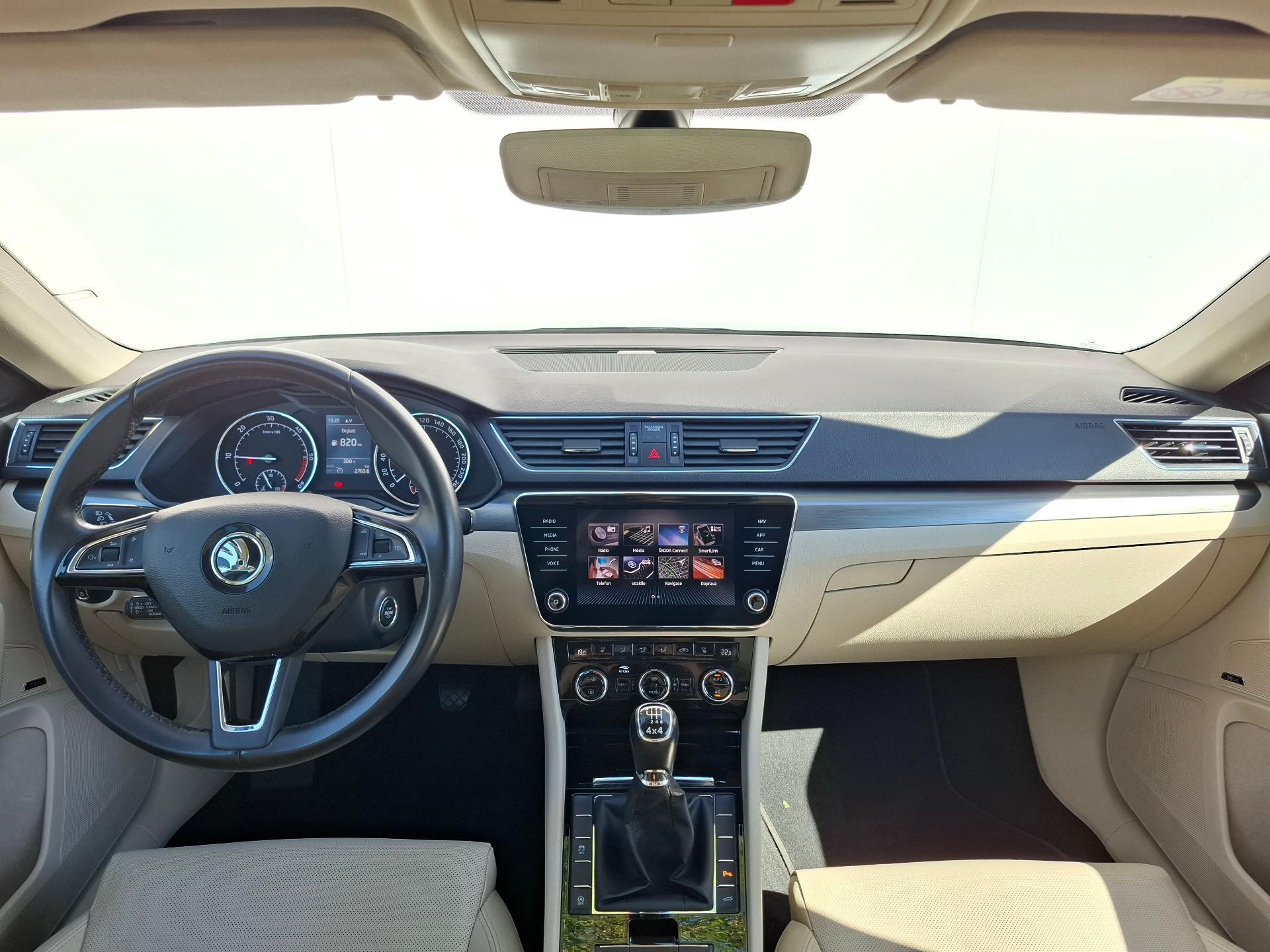 Škoda Superb