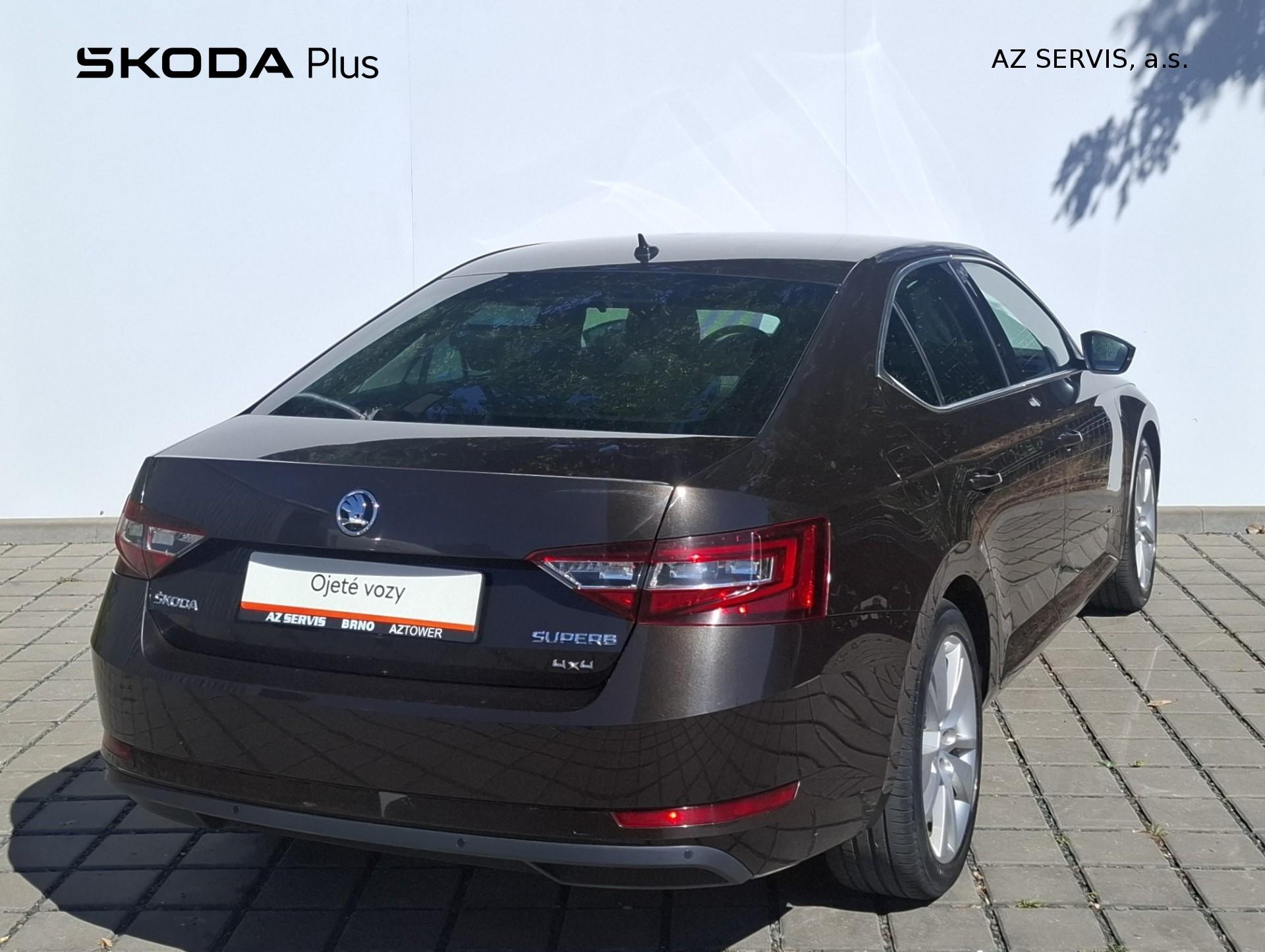 Škoda Superb