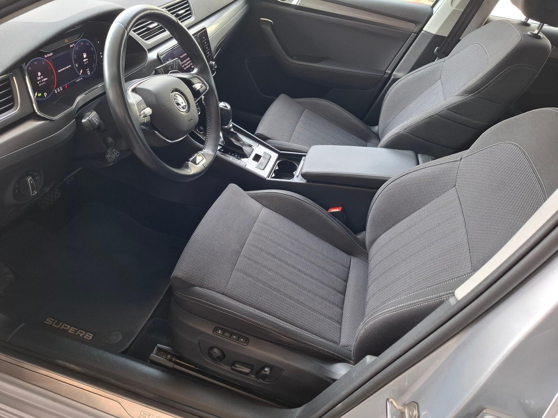 Škoda Superb