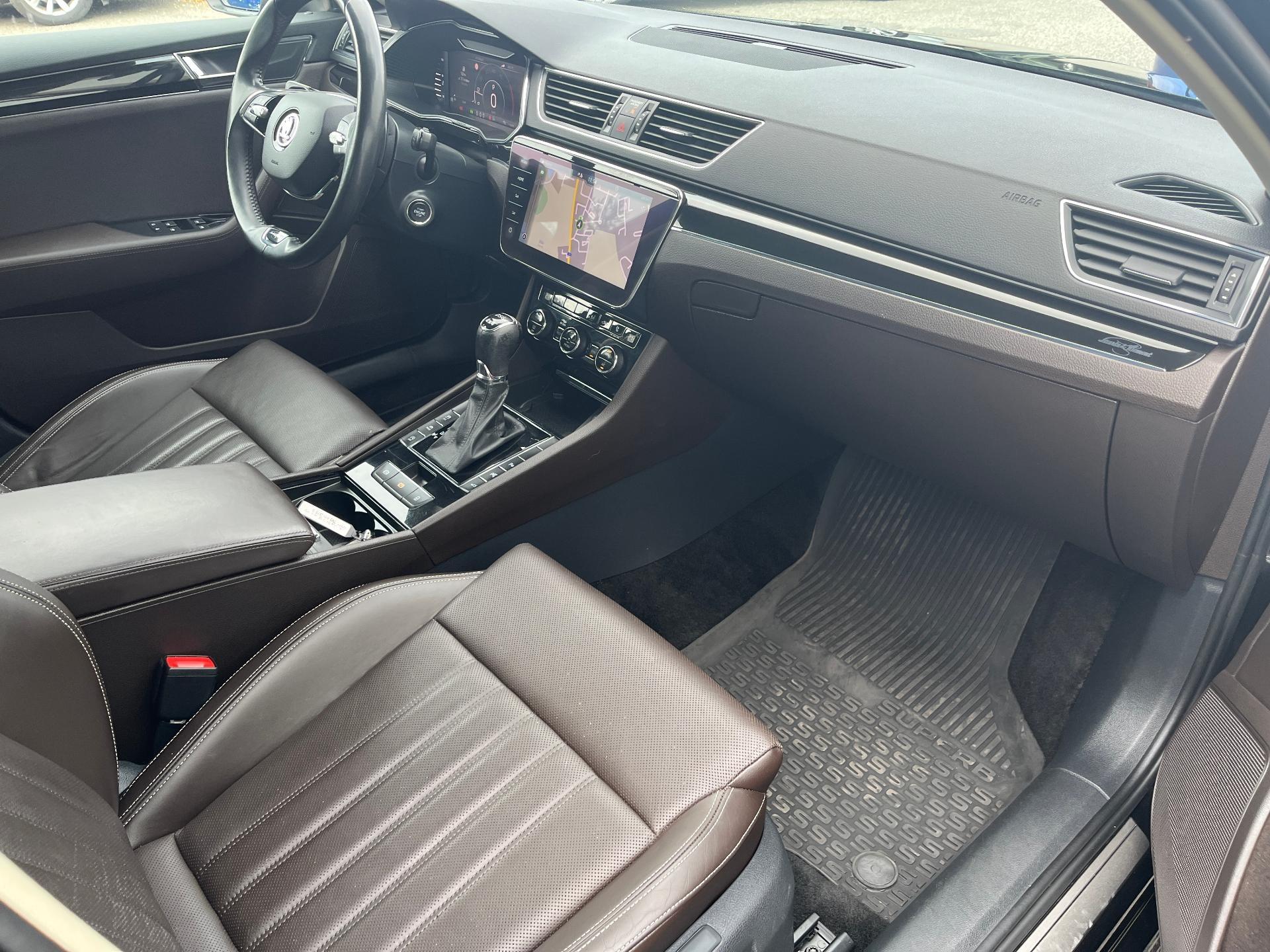 Škoda Superb