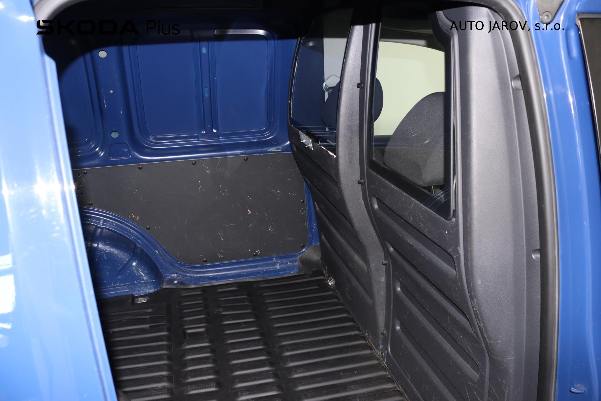 Volkswagen Caddy - skříňový vůz