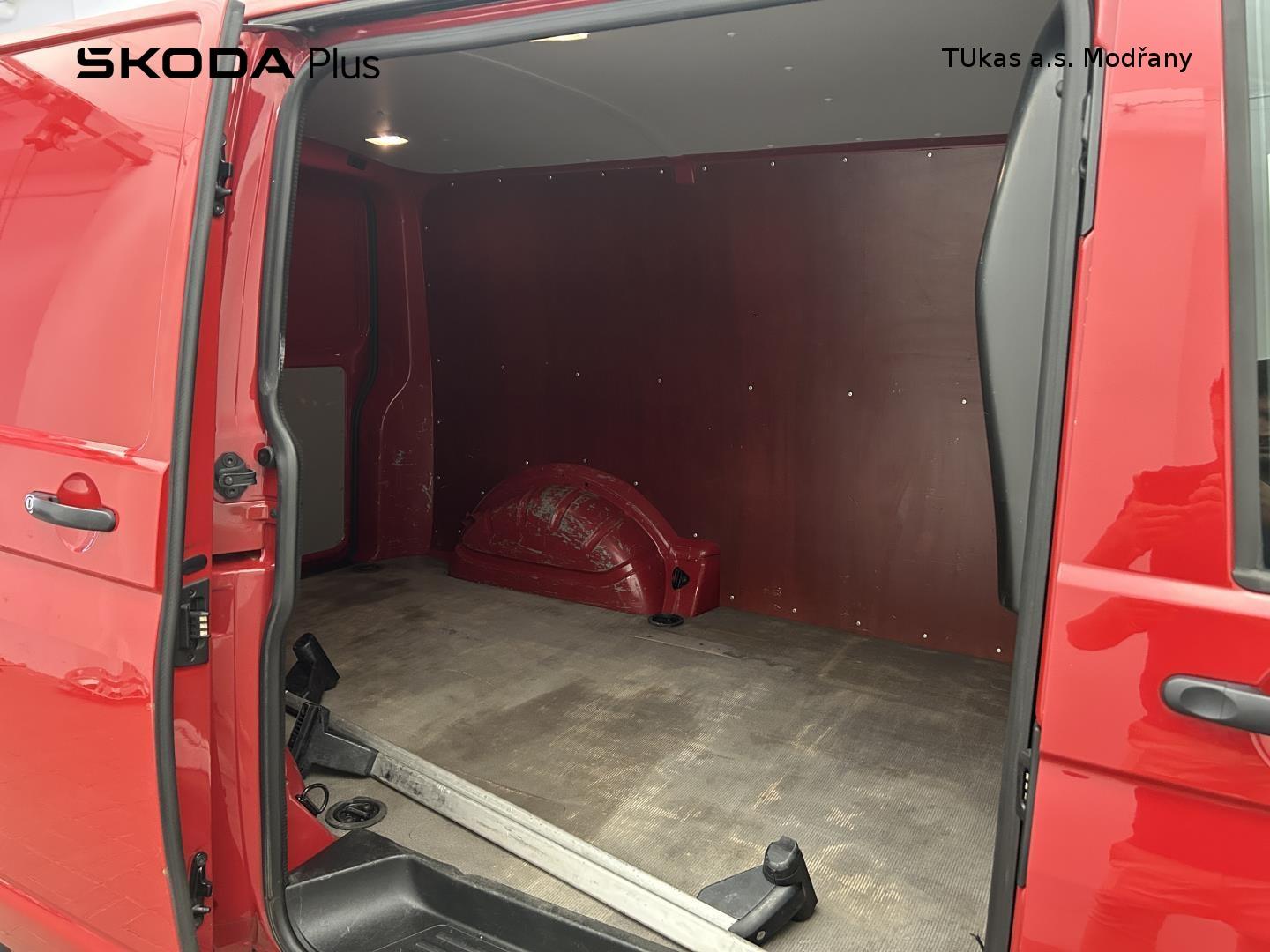 Volkswagen Transporter - skříňový vůz 