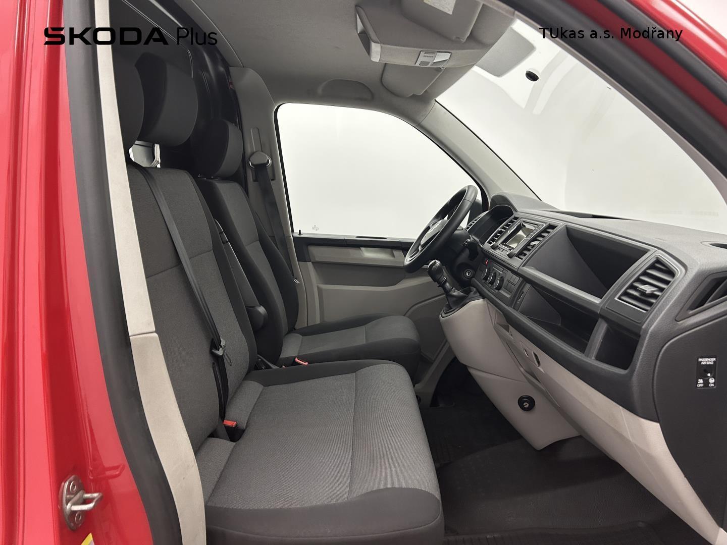 Volkswagen Transporter - skříňový vůz 