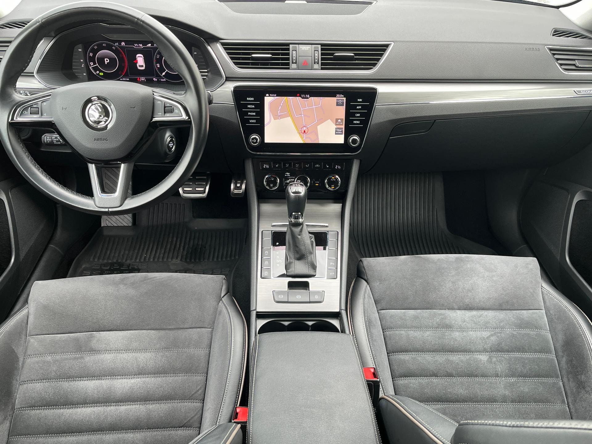 Škoda Superb