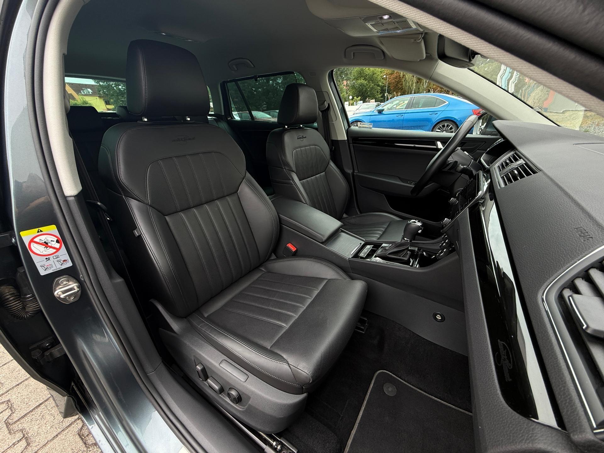 Škoda Superb