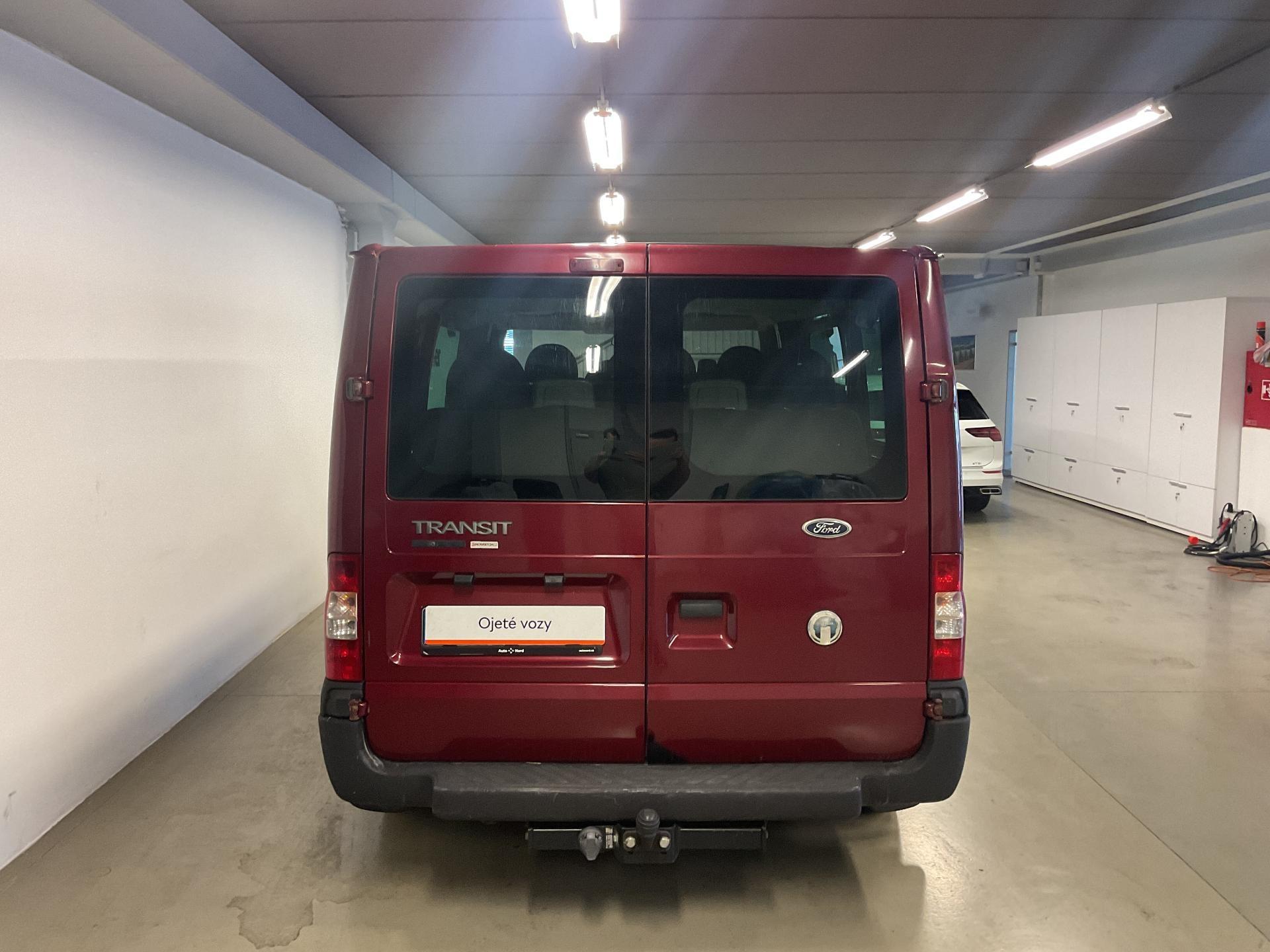 Ford Transit (osobní)