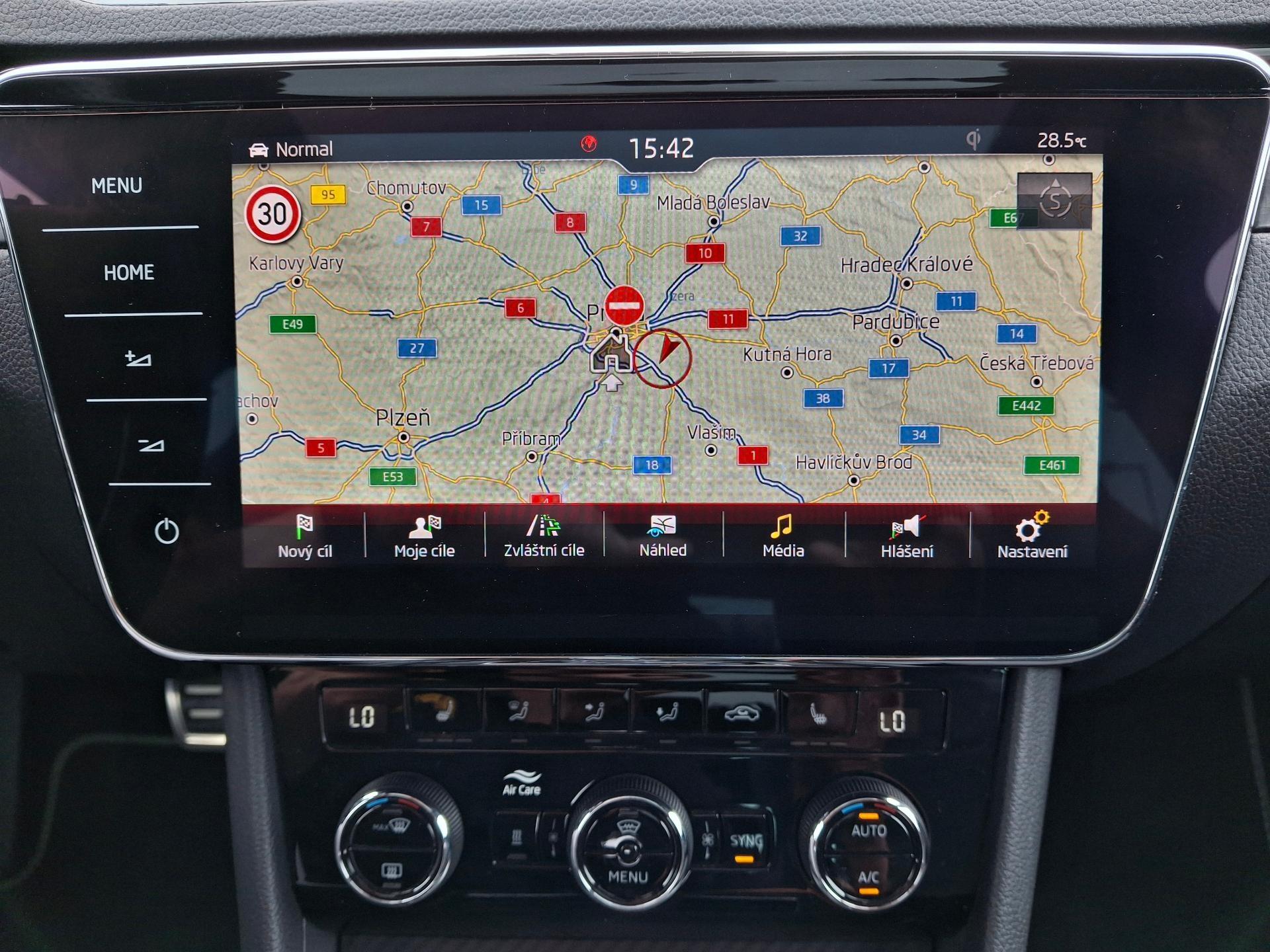 Škoda Superb