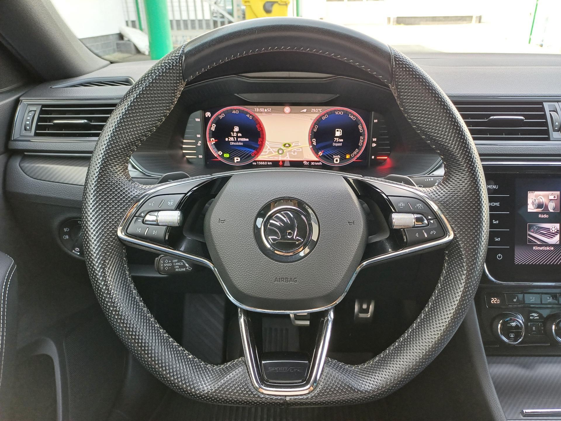 Škoda Superb