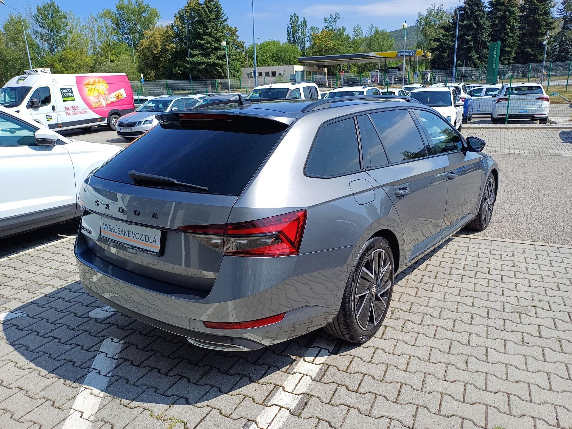 Škoda Superb