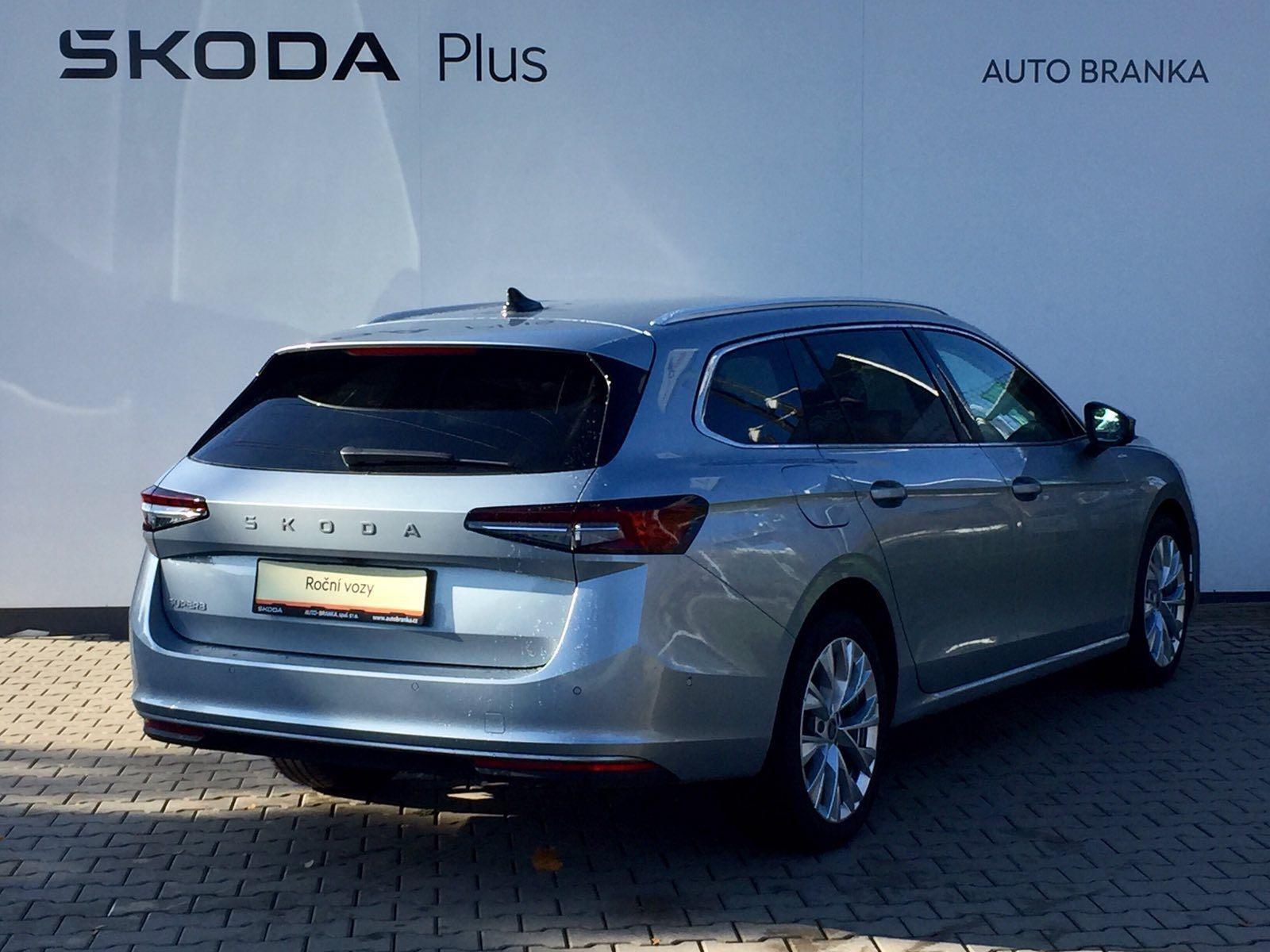 Škoda Superb