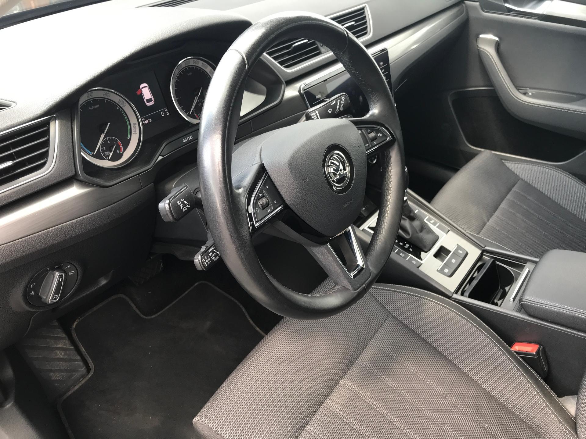 Škoda Superb iV